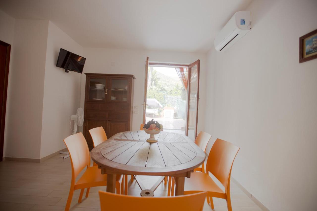סקופלו Appartamenti Cala Azzurra מראה חיצוני תמונה